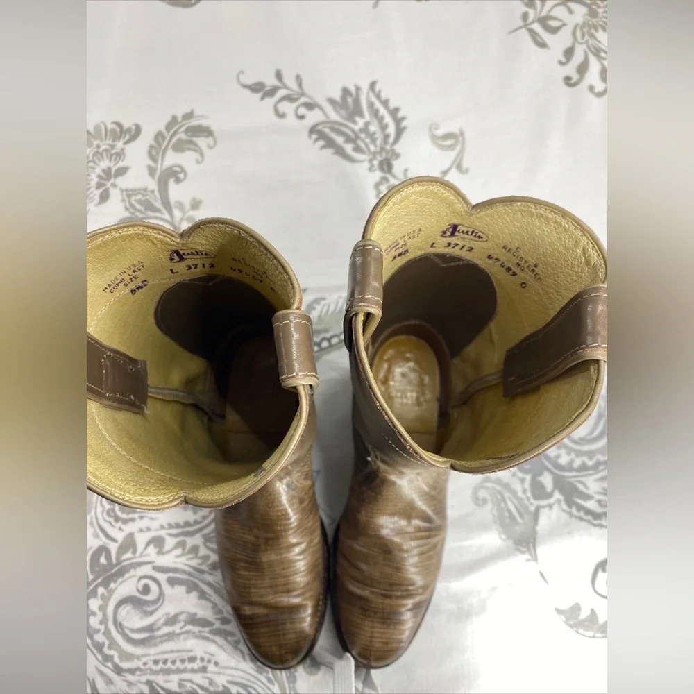 Justin Boots pre owned